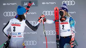 Petra vlhova is an alpine ski racer from slovakia. Gsklgc8aelotcm
