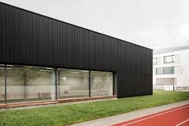 Oberschulen, oberstufenzentren, weiterführende schulen (neubau). Raum Und Bau Hiepler Brunier Sachsenring Oberschule Outdoor Decor Outdoor Home