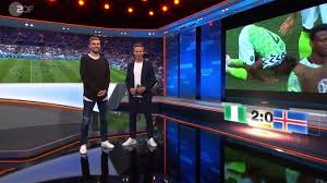 Leute wir waren schokiert als dieses foul passiert ist:(((so etwas hat nichts mit fussball zu tun!!!!wenn wir mehr solche videos hochladen sollen, dann schre. Wm 2018 Weltmeister Christoph Kramer Als Experte Beim Zdf