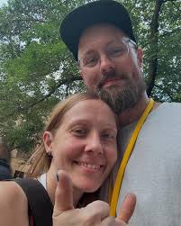 Maegen Wells Guitars