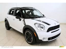 2011 Light White Mini Cooper S Countryman All4 Awd 52547792 Photo 22 Gtcarlot Com Car Color Gallerie White Mini Cooper Mini Cooper Countryman Mini Cooper