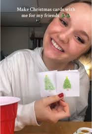 Want an excuse to take a break from studying for finals? Make Christmas  cards😅 #christmas #christmascards #friends #giving #college #finals  #jesusisking