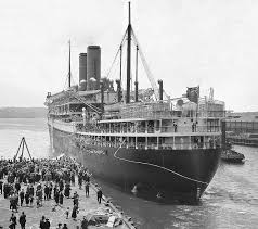 Old Ships O Passenger Ship Sailing Passenger