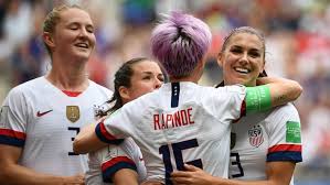 Atletas comentam que lance logo aos dois minutos foi um baque, mas que conversa em campo fez com que elas identificassem o que era preciso corrigir Eua Debatera Equidade De Salario Entre Generos Apos Copa Do Mundo Feminina Mkt Esportivo