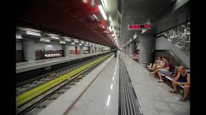 Το μετρό της αθήνας αποτελείται από 3 γραμμές συνολικού μήκους 72,3 χλμ. Metro Staseis Ergasias Stis 28 Kai 29 Noembrioy Dimosio Gr