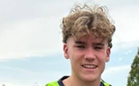 Piłkarz Daniel Mikołajewski związał się z niedawną wokalistką Ich Troje  Agatą Buczkowską. Kiedyś był nadzieją Rakowa Częstochowa