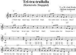 In bibliotheken und buchhandlungen stapeln sich bücher zur osterzeit für jedes kindesalter. Tri Tra Trullalla