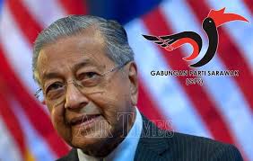 2018 yılında , federal koalisyonun 2018 malezya genel seçimlerindeki yenilgisini takiben, yalnızca sarawak'ta faaliyet gösteren dört eski barisan nasional. Gabungan Parti Sarawak Sokong Penuh Kepimpinan Tun M Air Times News Network