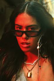 Colombiana', de Jasmín: dembow, hip hop y rap melódico