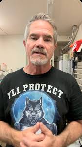 David needs help with his rescue (and the endless rescues he does for folks  here). Anyone close to his facility that can help?