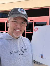 That's true, another KarpiakOriginal is in the mail! One of my favorite  Maryland Landmarks, Thomas Point lighthouse is headed to its forever home!  “Chesapeake Sunset” mailed today!