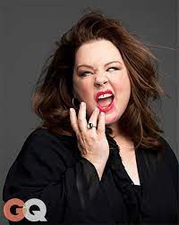Melissa Mccarthy Covers Her Tammy Director Husband Ben Falcone In Kisses For Gq Photos Thewrap Melissa Mccarthy Melissa Mellisa Mccarthy
