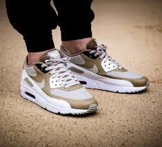 On Foot Nike Air Max 90 Ultra 2 0 Essential Pale Grey Eu Kicks Sneaker Magazine Nike Shoes Air Max Nike Air Max Cheap Nike Air Max