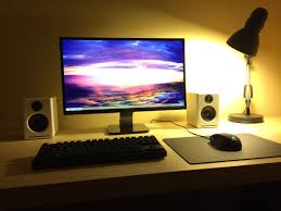 Reddit Workstation Less Is More By Not A Lefty Escritorios