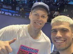 Лазов с убедителен успех в Ньошател