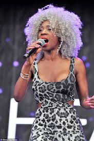 Small's career has spanned over prior to this she had sung with english soul group hot house, hitting the uk charts with don't. Heather Small 54 Joins British Icon Lulu 70 For Rewind Festival Daily Mail Online