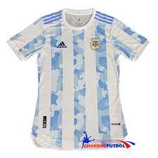 La novedosa camiseta de la selección argentina 2020 y 2021 con máxima calidad y con el envio siempre gratis, disfruta de tu camiseta la fantástica camiseta de la selección de argentina del 2020/2021 color su característico color azul de la segunda equipación cómoda y transpirable ya sea. Camiseta Seleccion Argentina Titular Version Filtrada 2020 2021 Camiseta Seleccion Camisetas Pantalones De Futbol