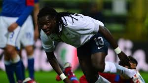 Pour ne plus rater une rencontre de foot, et pour suivre votre sélection préférée, parcourez le calendrier de l. 1 Une Victoire De Prestige De L Equipe De France En Italie Radio Foot Internationale