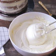 How to make meringue petit monts blancs, agnolotti ignudi al mascarpone (meat balls in mascarpone, apple amaretto… Kostliche Mascarpone Creme Um Torten Oder Fruchte Zu Garnieren
