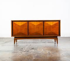 Jun 16, 2021 · find many great new & used options and get the best deals for london leather dresser box 1932 ford v8 at the best online prices at ebay! Mid Century Modern Dresser Credenza Diamond United Furniture 9 Drawer Vintage Nm Mid Century Sacramento