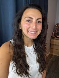 Lorraine Paquin's Instagram, Twitter & Facebook