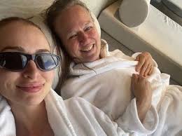 Veronica Otten death: Chantelle Otten's devastating message as she reveals  mother's death following cancer diagnosis