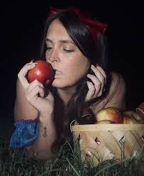 Ashley Thorne (@ashleythornexo) • Threads, Say more