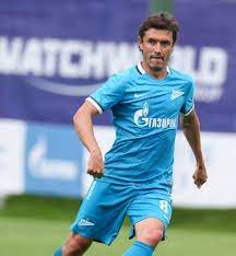 Born 20 august 1983) is a russian footballer who plays for zenit saint petersburg. Yurij Zhirkov Ostanetsya V Zenite