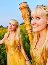 Harp Twins