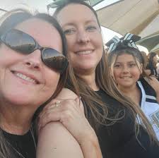 Can anyone remind me of the ear piercing store in SunValley mall during the  80s? It wasn't a kiosk, but I remember it being possibly a corner store...  maybe upstairs? Lots of