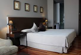 Primer hotel de enoturismo en la doc rioja. Hotel Bodega La Casa Del Cofrade Accommodation La Rioja Turismo