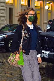 By bella & gigi news · updated about 2 weeks ago. Bella Hadid Mit Diesen 41 Street Style Looks War Sie 2020 Stilpragend Vogue Germany