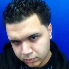 Jonathan Zayas (@JZVeneno)