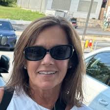 Lea Kendus (@lkendus)