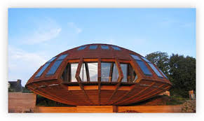 Green Eco Friendly Custom Homes And Interiors By Solaleya Dome House Dome Home Round Building