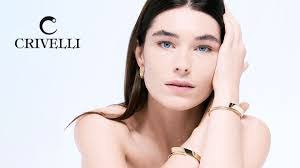 Ester Giordano's Instagram, Twitter & Facebook