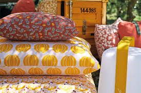 Ils sont tous les deux disponibles uniquement avec base soulevée du sol. Kissen Melons Design Gartenkissen Outdoor Kissen