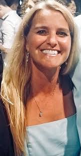 Susan Guptill's Instagram, Twitter & Facebook