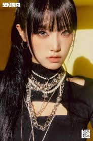 UPDATE/4] 180919 💥PROFILE OFFICIAL PHOTO💥#IZONE'Member ✨ 03.#조유리 #チョユリ  #JoYuRi 02.#미야와키사쿠라 #宮脇咲良 #MiyawakiSakura 01.#장원영 #ジャンウォンヨン #JangWonYoung  cr: IZ.ONE