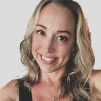 Jennifer Manuel's Instagram, Twitter & Facebook