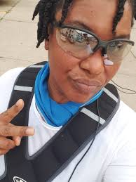 Just kidding! 😂😂😂😂 Three mile walk now, REAL crunches when I get home.  Lord praying I can do 50🙏