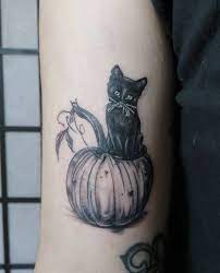 Catladybox On Instagram Happy Cattatthursday Happy Meowloween Cattastic Black Cat Tattoo By Cute Animal Tattoos Black Cat Tattoos Cat Tattoo