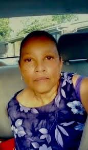 Emma Dunn's Instagram, Twitter & Facebook