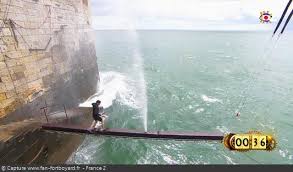L'art de magn�tiser, ou le magn�tisme animal book. Fort Boyard Poutre Jets D Eau