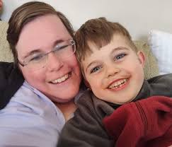 Which one to choose between Anakeesta and the Aquarium of the Smokies?