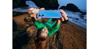 The OPPO Find X5 Lite is Europe's ...