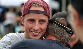 Brian Ulbrich's Instagram, Twitter & Facebook