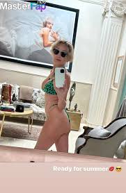 Sharon Stone Free Nudes Album 2 Pictures | MasterFap.net