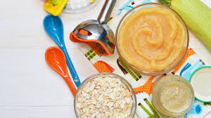 Makanan bayi 8 bulan yang bisa bunda berikan kepada mereka adalah pisang yang dilembutkan. Lebih Baik Mana Bubur Bayi Disaring Atau Diblender Kumparan Com