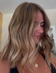 Lacey Powell // hairstylist & MUA